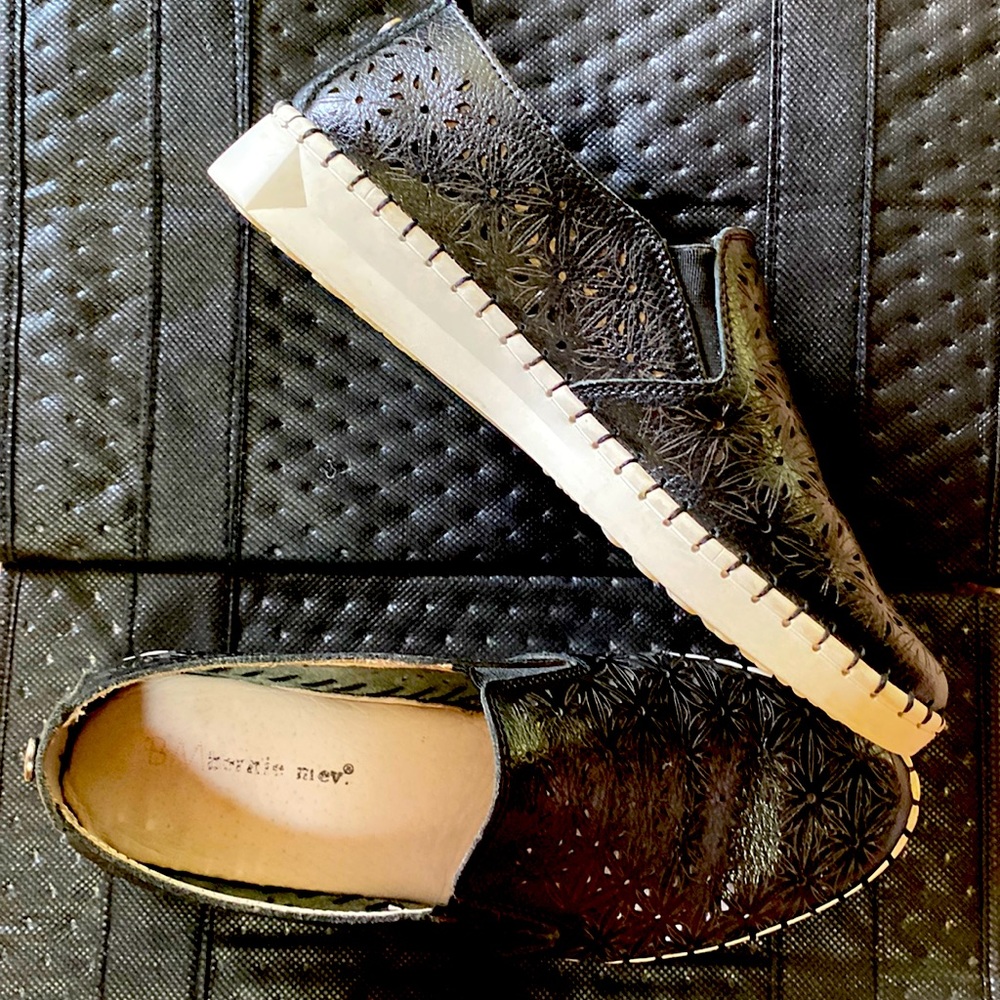 Bernie Mev slip-on leather sneaker in Black, (#TW102), size 40/9.5
